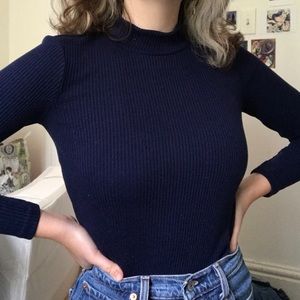 ribbed Uniqlo mock neck
